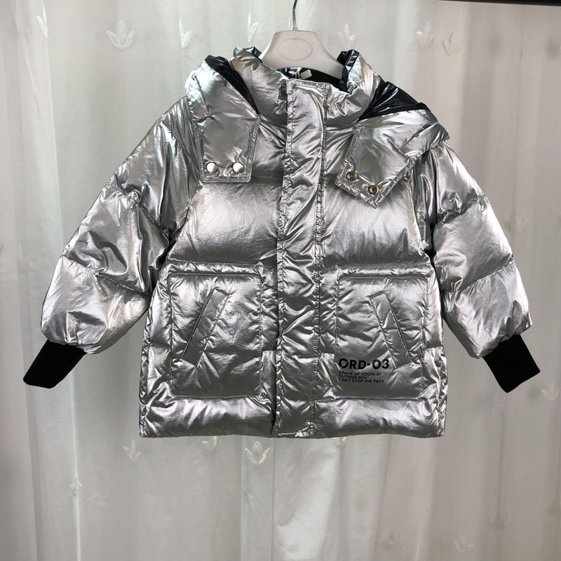 越Y中长款男童亮面连帽羽绒服