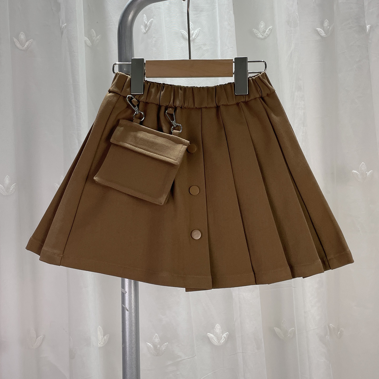 X 品牌折扣童装中大童女童小A版短裙儿童秋冬百搭半身裙裤裙