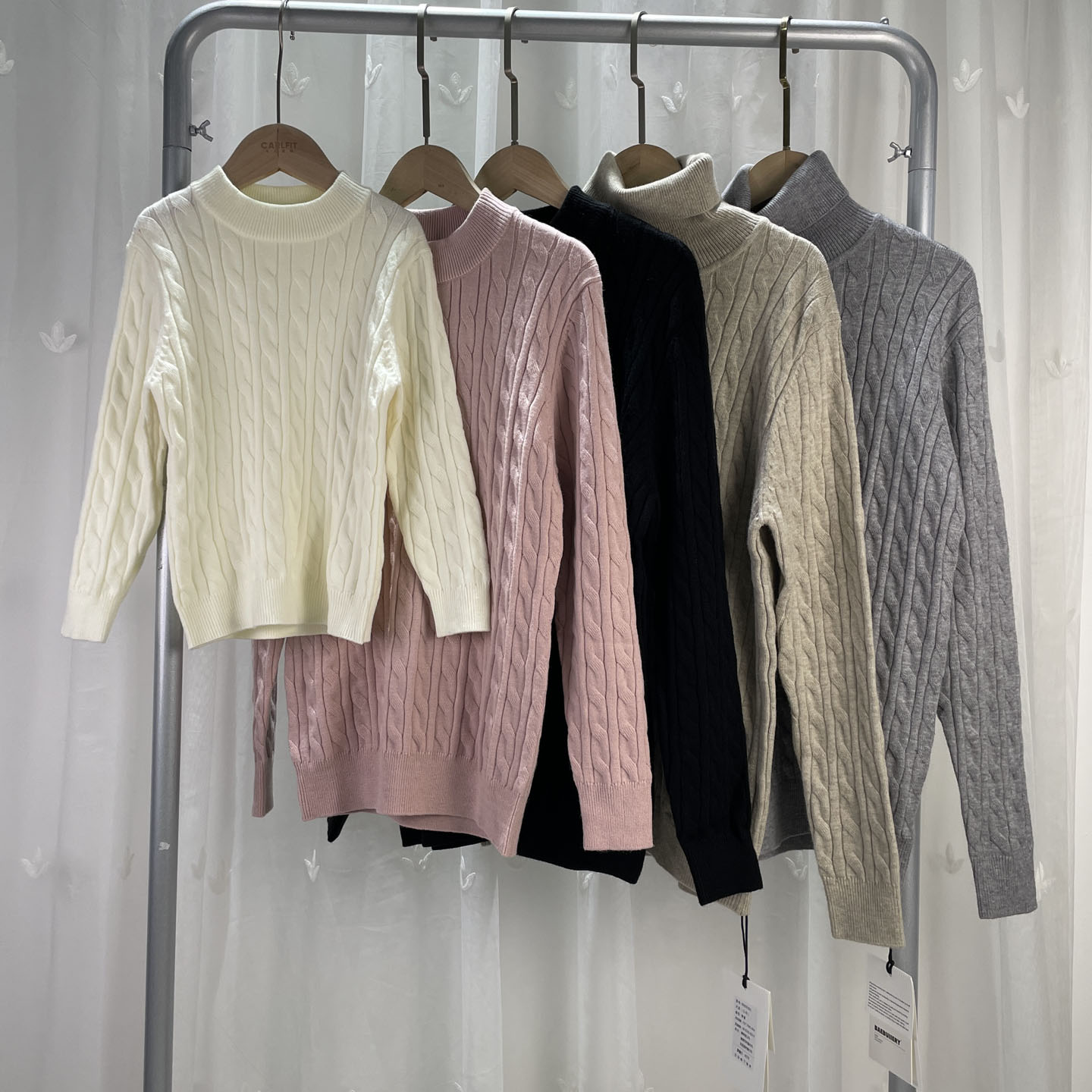 瑞 品牌童装中大童男女童经典纽花毛衣青少年儿童百搭线衫亲子装