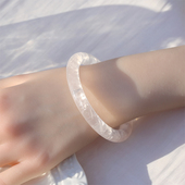 天然粉水晶手镯莫桑比克粉晶圆条镯子冰透细条粉白水晶镯女送闺蜜