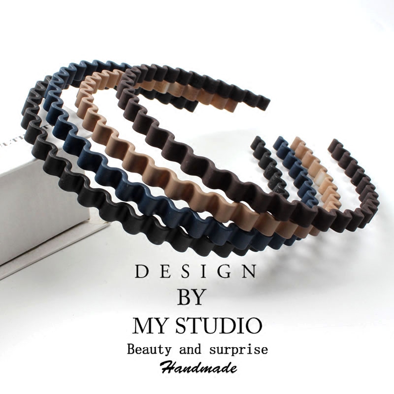 发箍网红2025年新款韩国头箍发捆碎发发卡防滑洗脸压发黑色细波浪