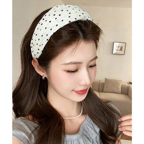 miu系白色宽边波点发箍女款2026年新款富贵千金高颅顶显脸小头箍