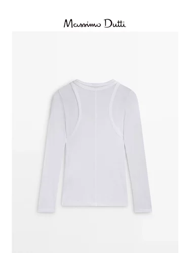 Демисезонный минималистичный дизайнерский лонгслив для отдыха, приятная телу футболка, 2023, облегающий крой, тренд сезона