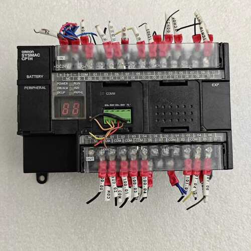 议价CP1H-X40DT-D 欧姆龙PLC，成色如图，功能正常，