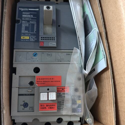 议价施耐德NSE250N3250ELA漏电保护器，NSE250N
