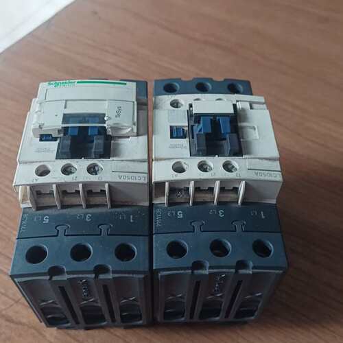 议价施耐德 交流接触器 LC1D50A共两个每个150