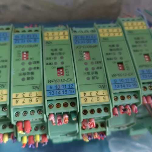 议价上润精密输入隔离式安全栅，wp610，有11个，单价18一个