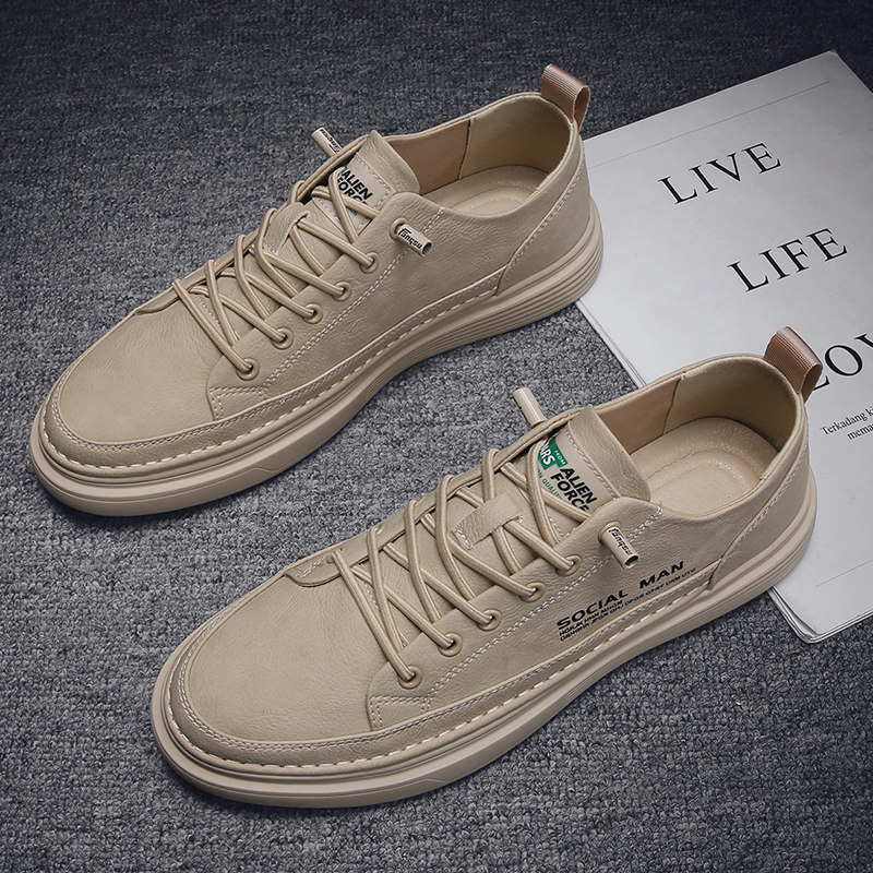 남성구두 겨울 캐주얼 가죽신 남성 올 매치 슬립온 스포츠 플랫슈즈 가죽 표면 방수 작업화 화이트 트렌디 슈즈