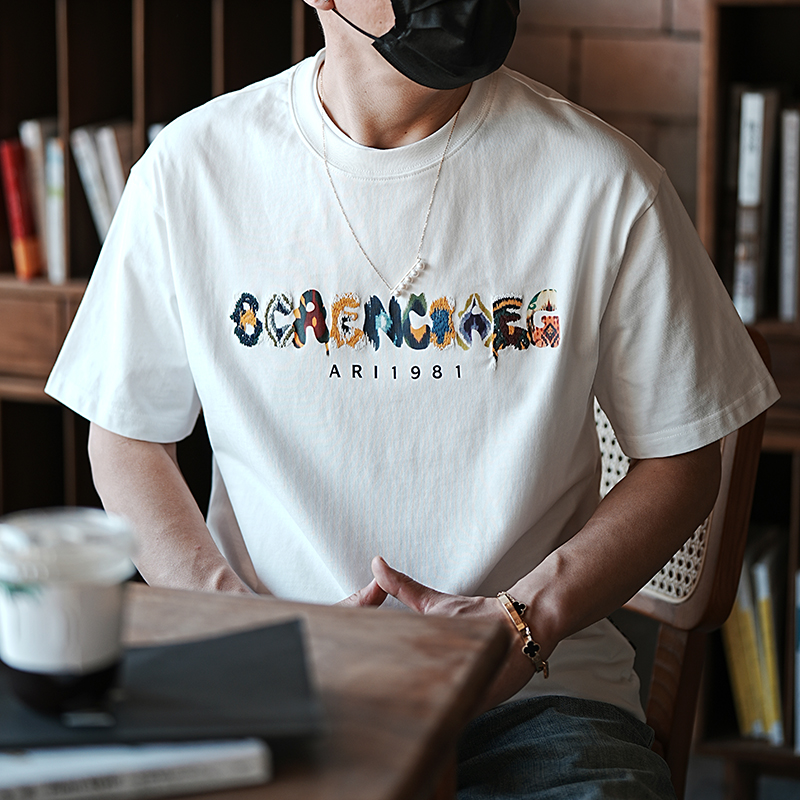 美式刺绣植绒字母休闲棉短袖T恤
