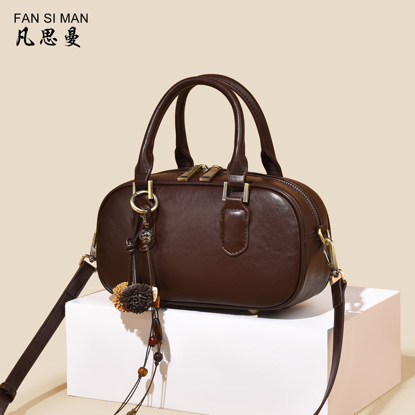 2026新款保龄球包女包质感手提斜挎包通勤枕头包大容量波士顿包