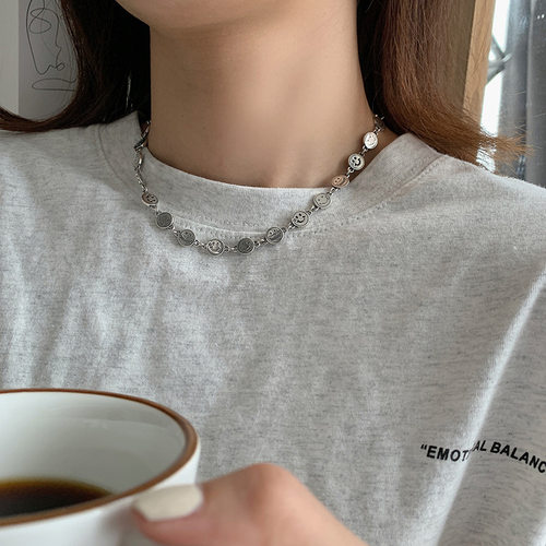 东大门韩国复古泰银小众笑脸项链