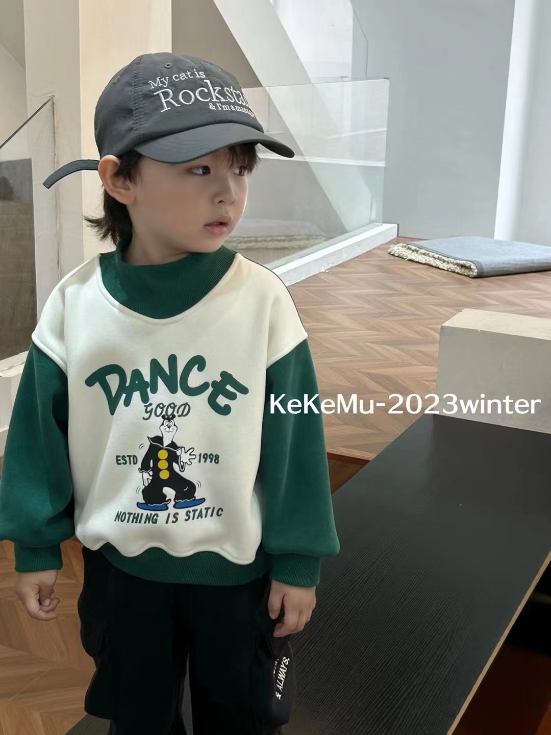 实体同步儿童加绒休闲运动2025新款小童男童女童宝宝奥利绒卫衣