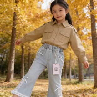 女小童牛仔裤春秋2026春装新款不加绒女宝宝微喇叭裤韩系儿童裤子