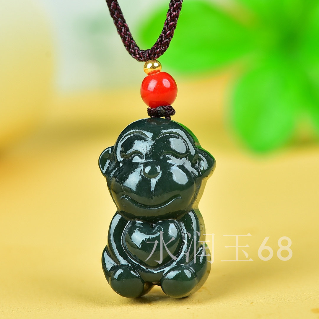 天然新疆和田玉青玉猴子吊坠卡通十二生肖男女本命年玉石挂件玉佩