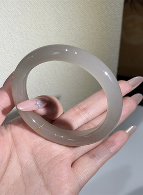 天然和田玉高冰浓藕粉圆条款手镯