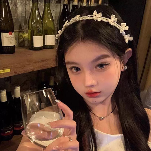 2026新款超仙法式奶油白色蝴蝶结珍珠发箍少女高级感森系甜美发卡