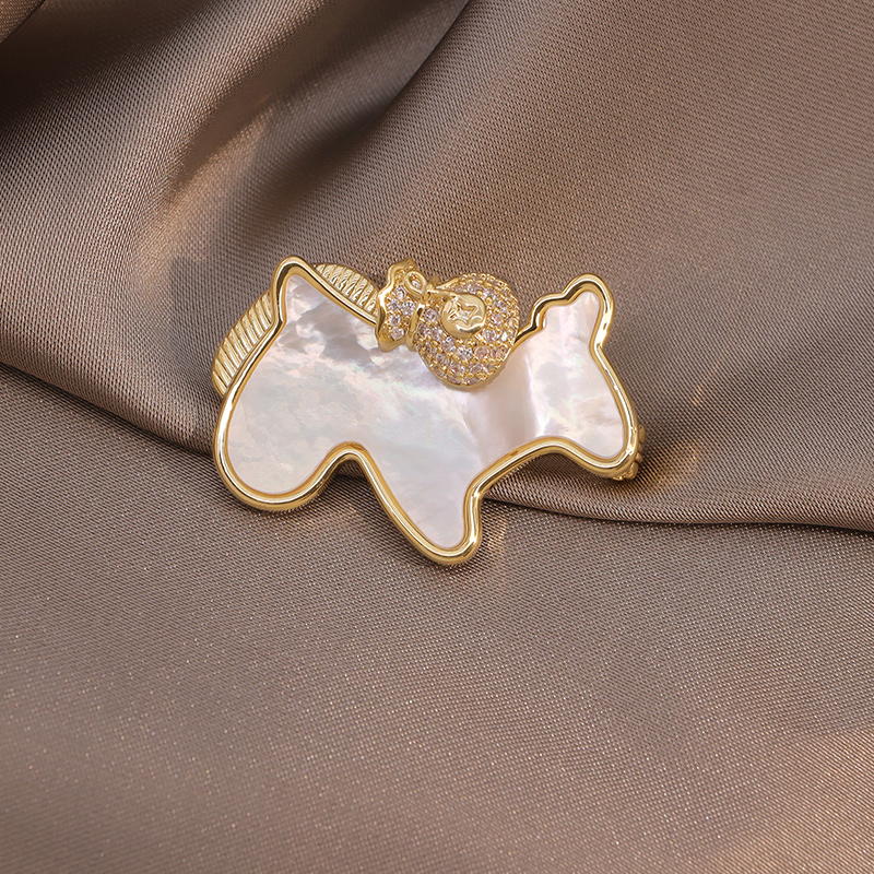 本命年胸针女高档设计感生肖