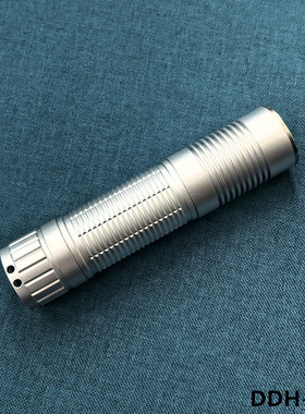 SST/XML直筒26650手电筒外壳 Type-C充电    东东海-D0E