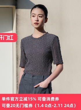 XG/雪歌26年春季新款修身显瘦中袖T恤灰色圆领蕾丝衫XL101016A38