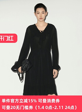 XG/雪歌26春款V领黑色连衣裙女长袖抽褶A字裙中长裙XL104006A390