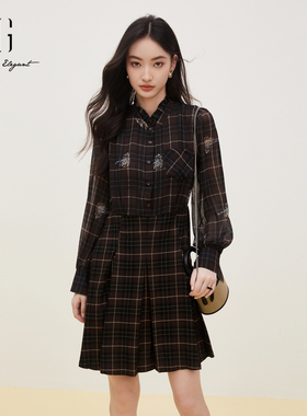 XG/雪歌立领假两件连衣裙24秋新品格子雪纺衬衫裙子XJ304014B395
