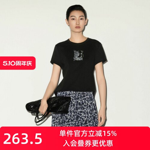 XG/雪歌印花圆领黑色短袖T恤女