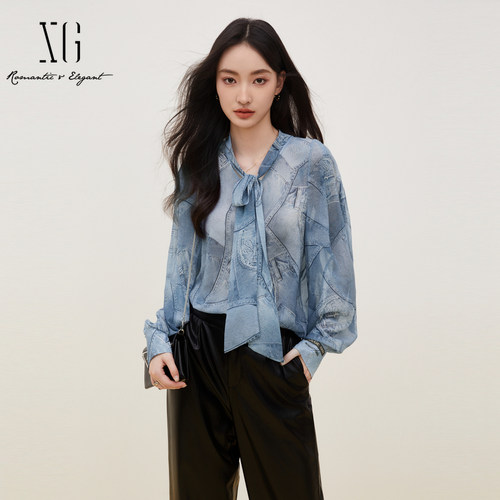 XG/雪歌印花系带长袖衬衫
