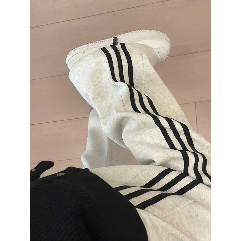 灰白色条纹运动裤女夏季新款胖妹妹mm高腰宽松显瘦阔腿休闲卫裤潮