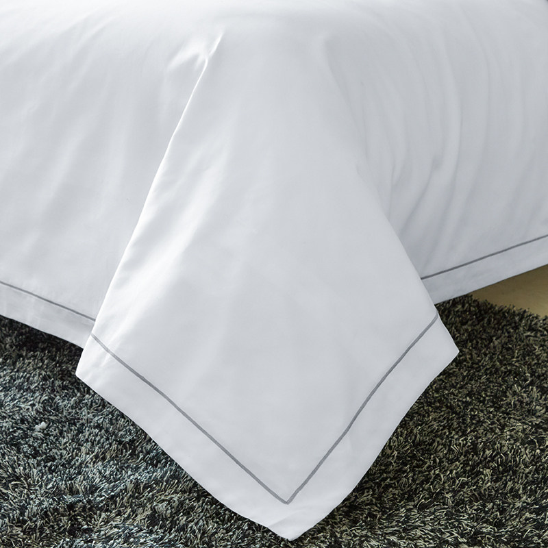 80 SATIN WHITE BEDS FIVE-STAR HOTEL FOUR-PIECE COTTON COTTON QUILT COVERS BED SHEETS THREE-PIECE HATS