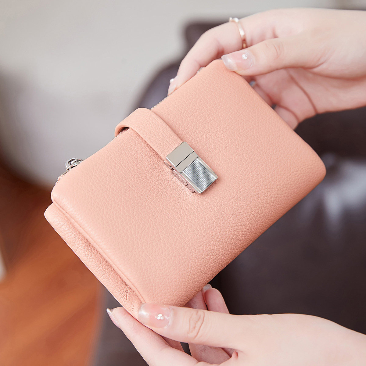 米印时尚软皮女士短钱包2025新款简约小清新三折零钱包百搭小卡包