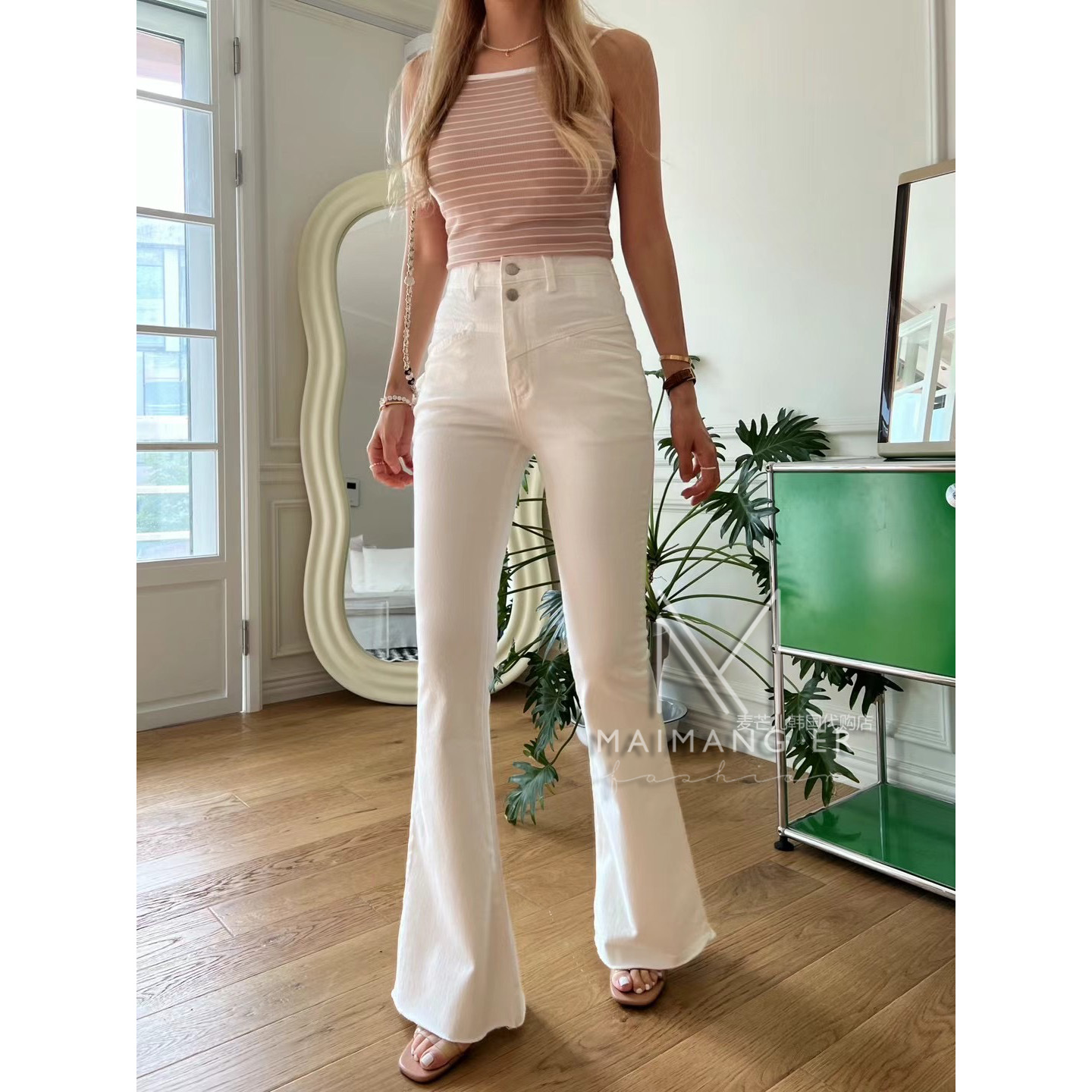 现~韩国代购女装PLUM春夏款高腰两粒扣修身显瘦白色喇叭休闲长裤