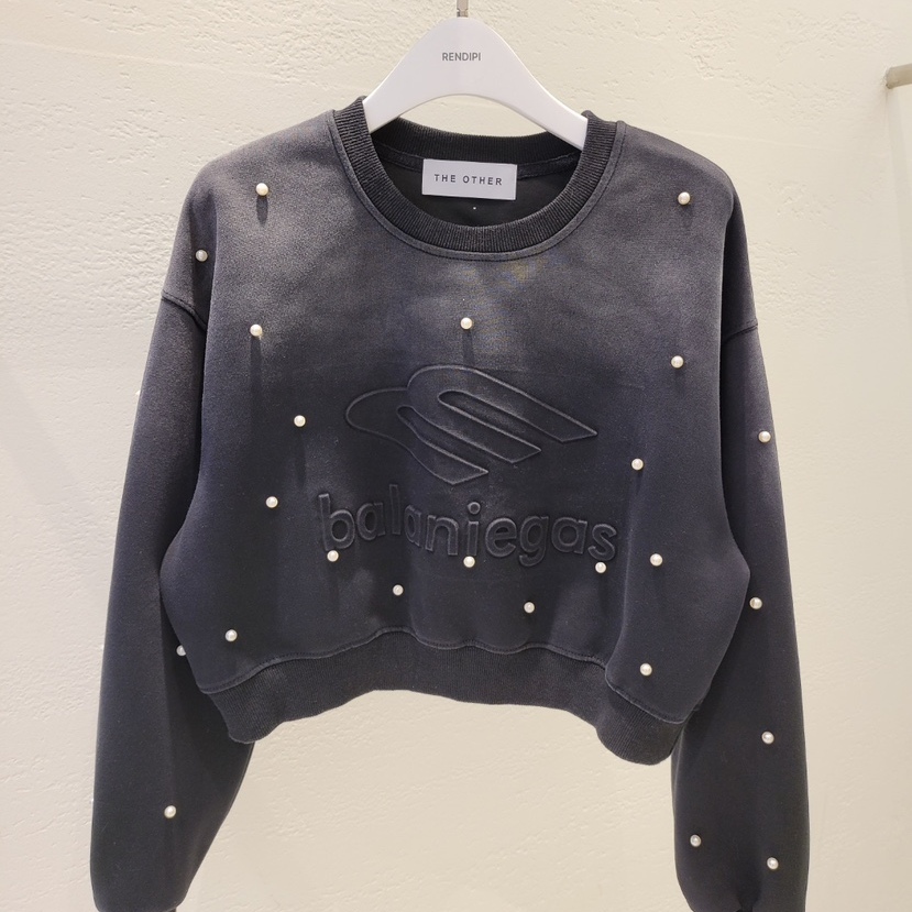 韩国渐变色珠珠装饰圆领长袖卫衣