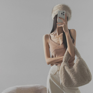 新款 LAG2025冬季 时尚 通勤纯色修身 吊带背心 韩国正品 露背短款 女装