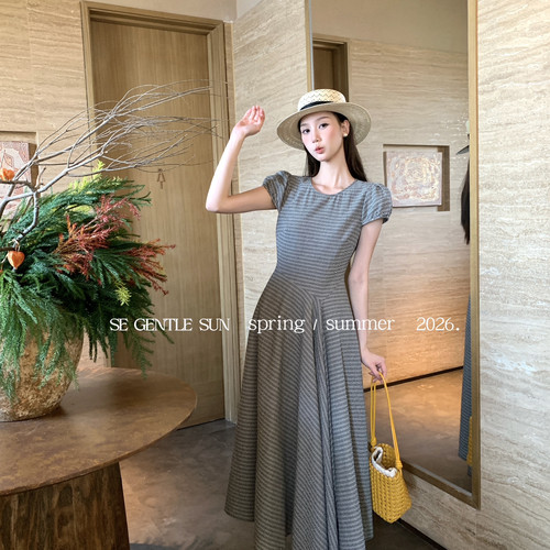 SE GENTLE SU诺SE白标颜值开挂法式复古通勤格纹连衣裙88560