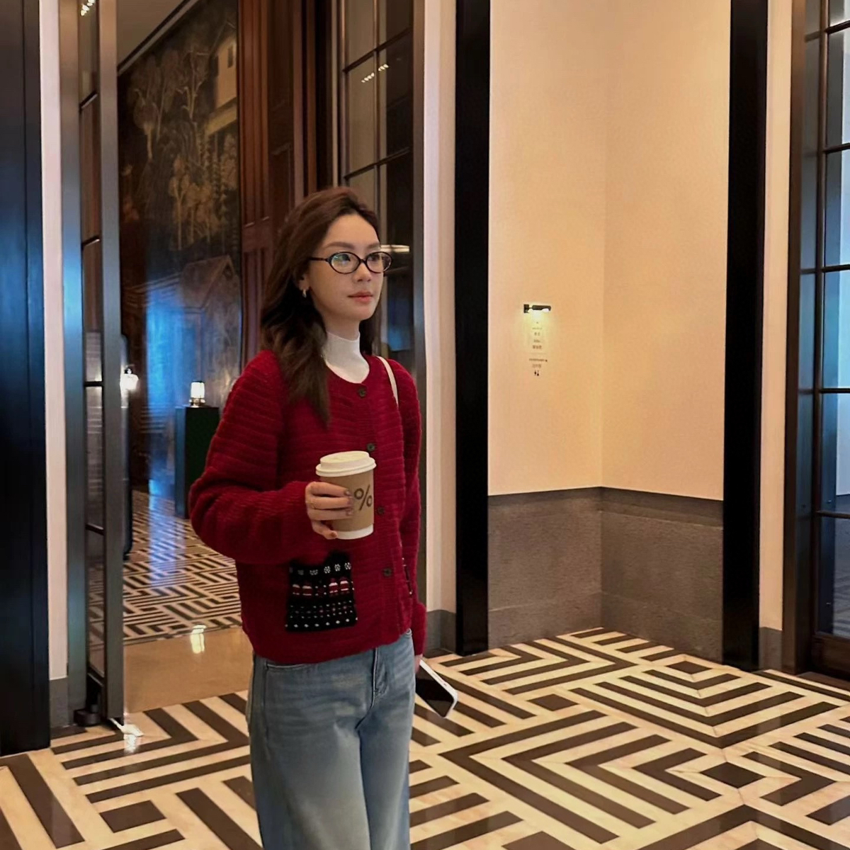 诺诞复古红羊毛加厚保暖毛衣（含100羊毛）(不含任何配件)KS25769