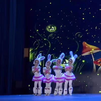 幼儿小白兔演出服兔气扬眉卡通动物服装小白兔智取大灰狼表演服装