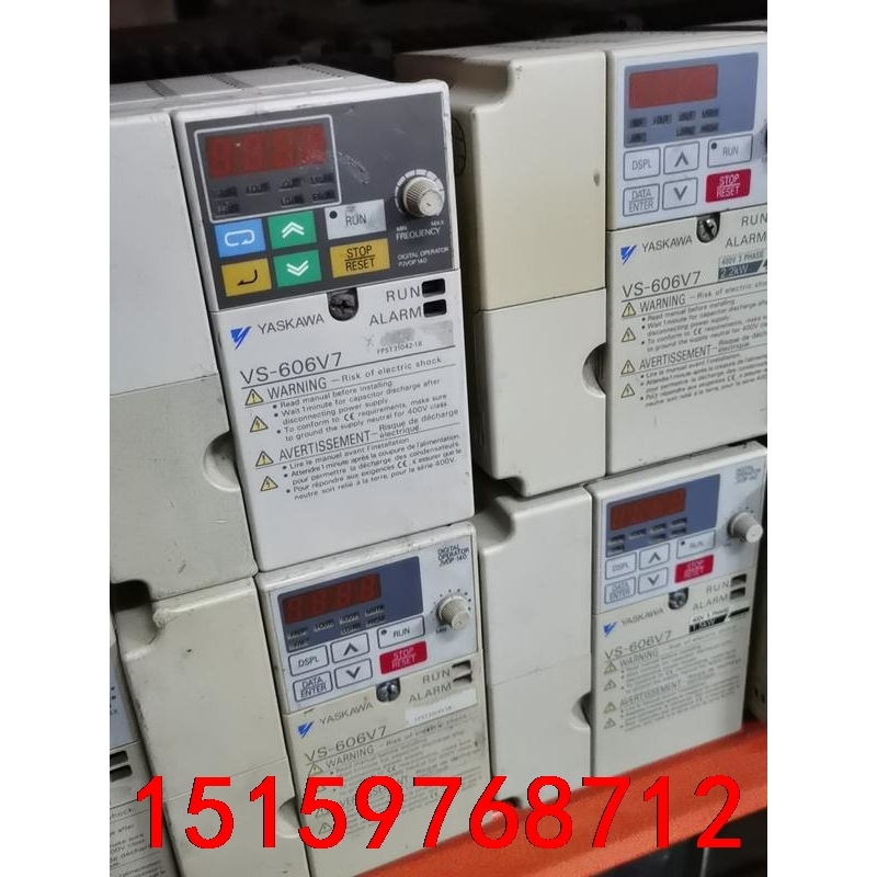 安川V7变频器2.2kw，V7AT42P2议价