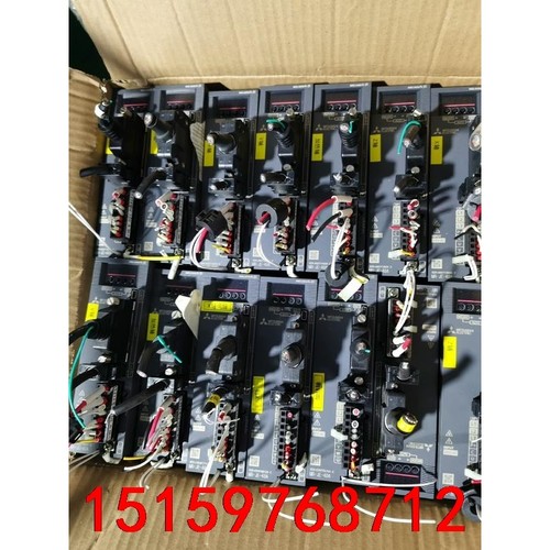 三菱伺服JE  400W脉冲型 总线型 CC-Link总线，议价