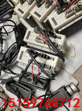 施耐德伺服400W，LXM23CU04M3X，BCH0602议价