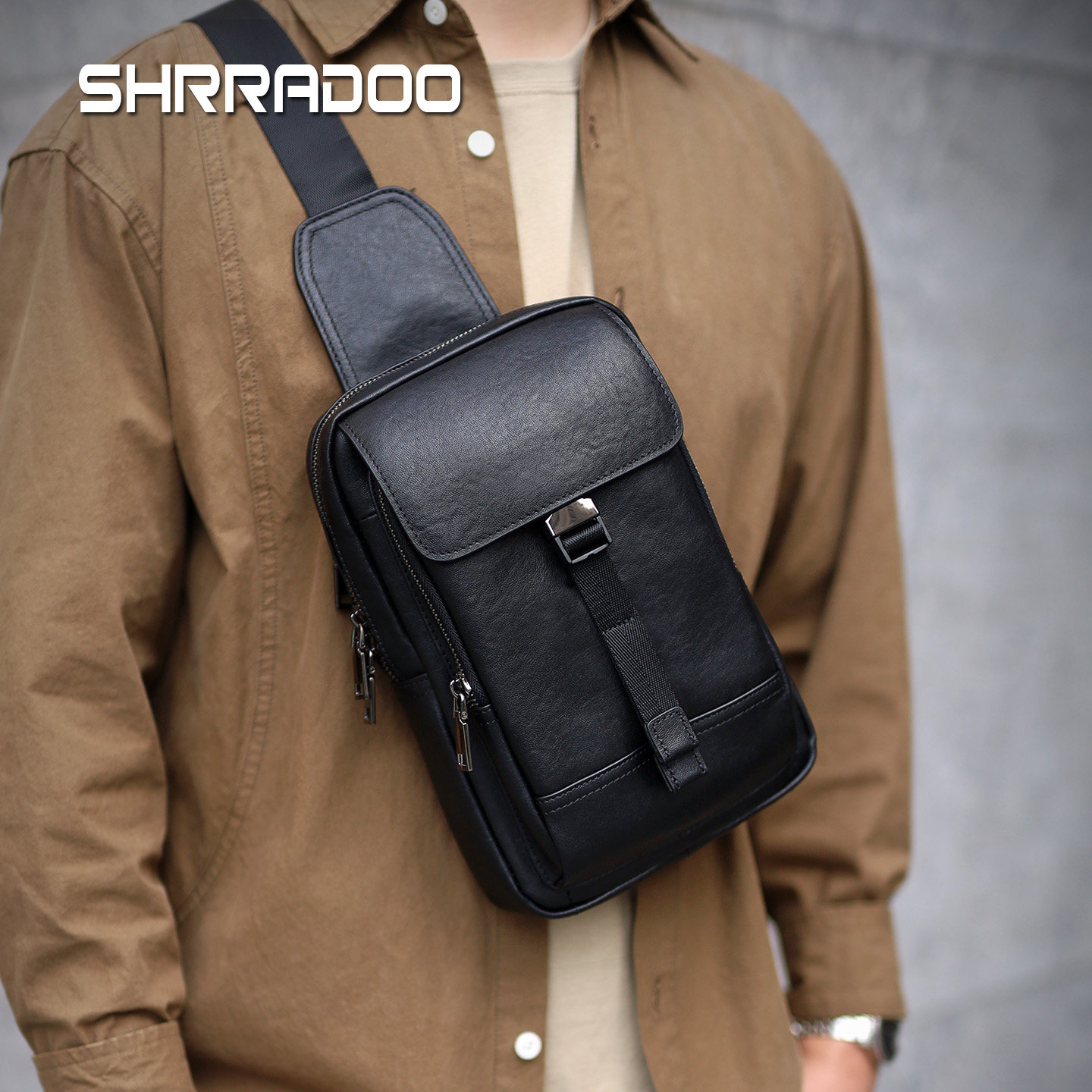 男士斜挎包时尚真皮胸包经典简约黑色单肩斜挎包户外休闲单肩胸包,箱包皮具/热销女包/男包,男士包袋,淘宝优惠券,粉丝福利购,淘宝优惠卷