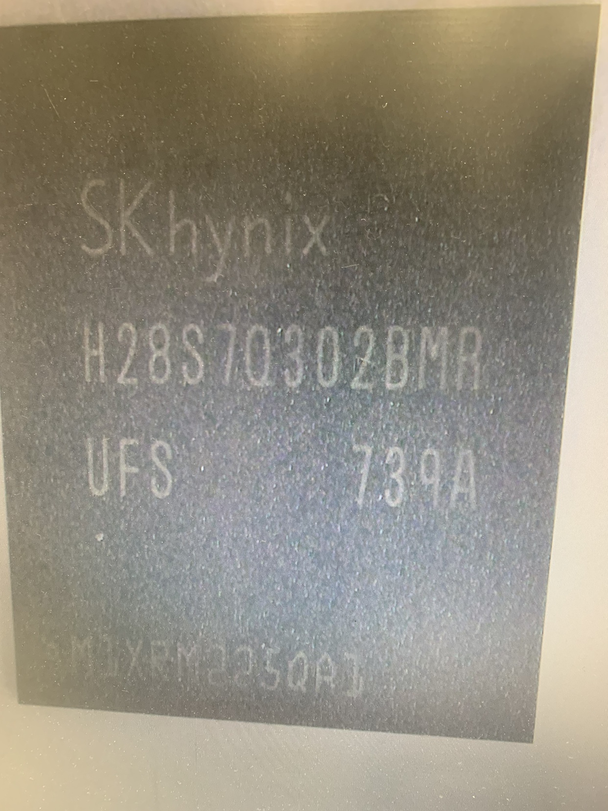 H28S7Q302BMR  UFS