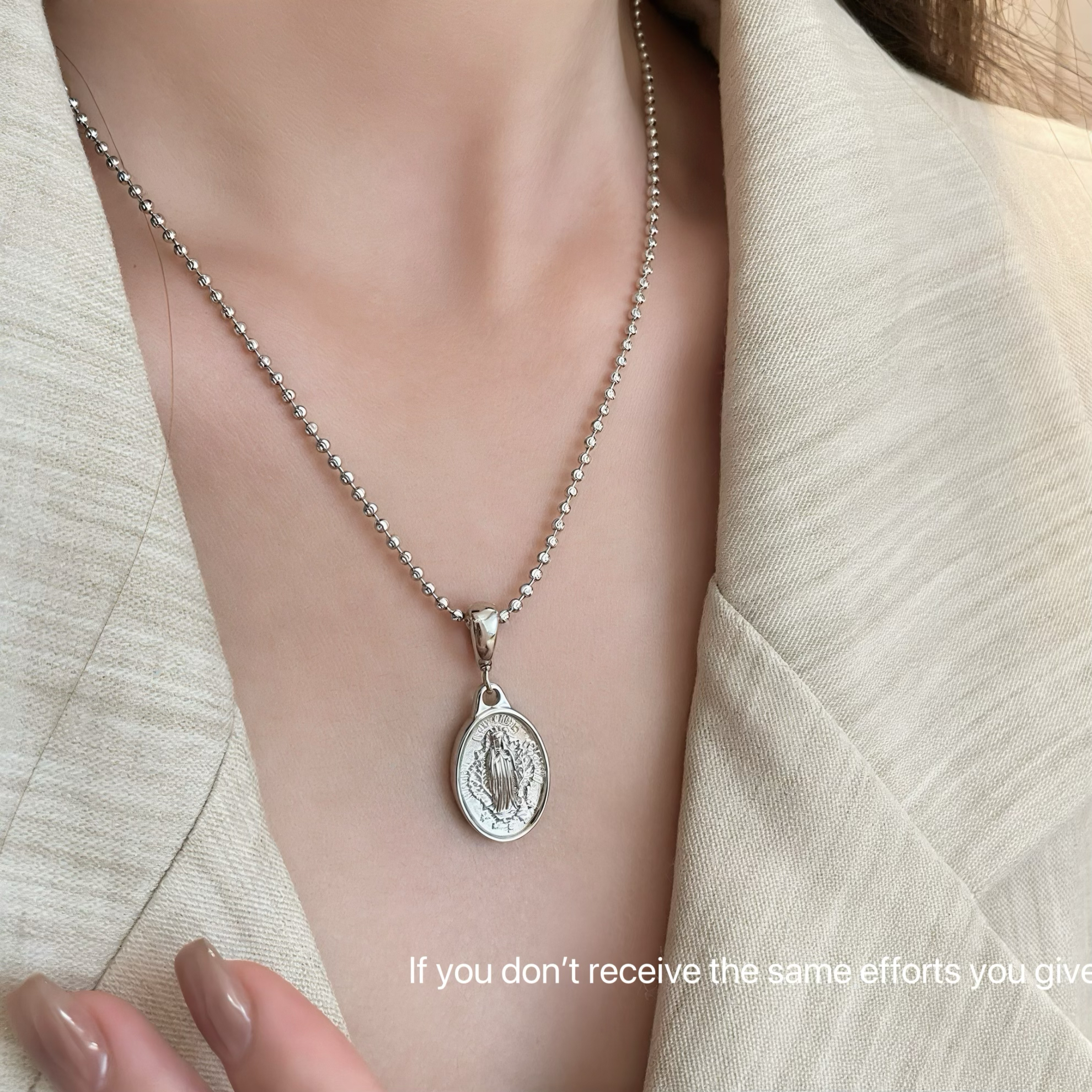 S925纯银蓝色椭圆人像吊坠两面佩戴高级百搭小众设计时尚气质