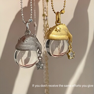 S925纯银圣诞帽许愿天然白水晶球吊坠项链轻奢高级感秋冬毛衣链