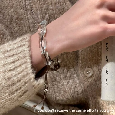 S925纯银白水晶手链椭圆英文牌牌简约基础款高级感手链小众轻奢