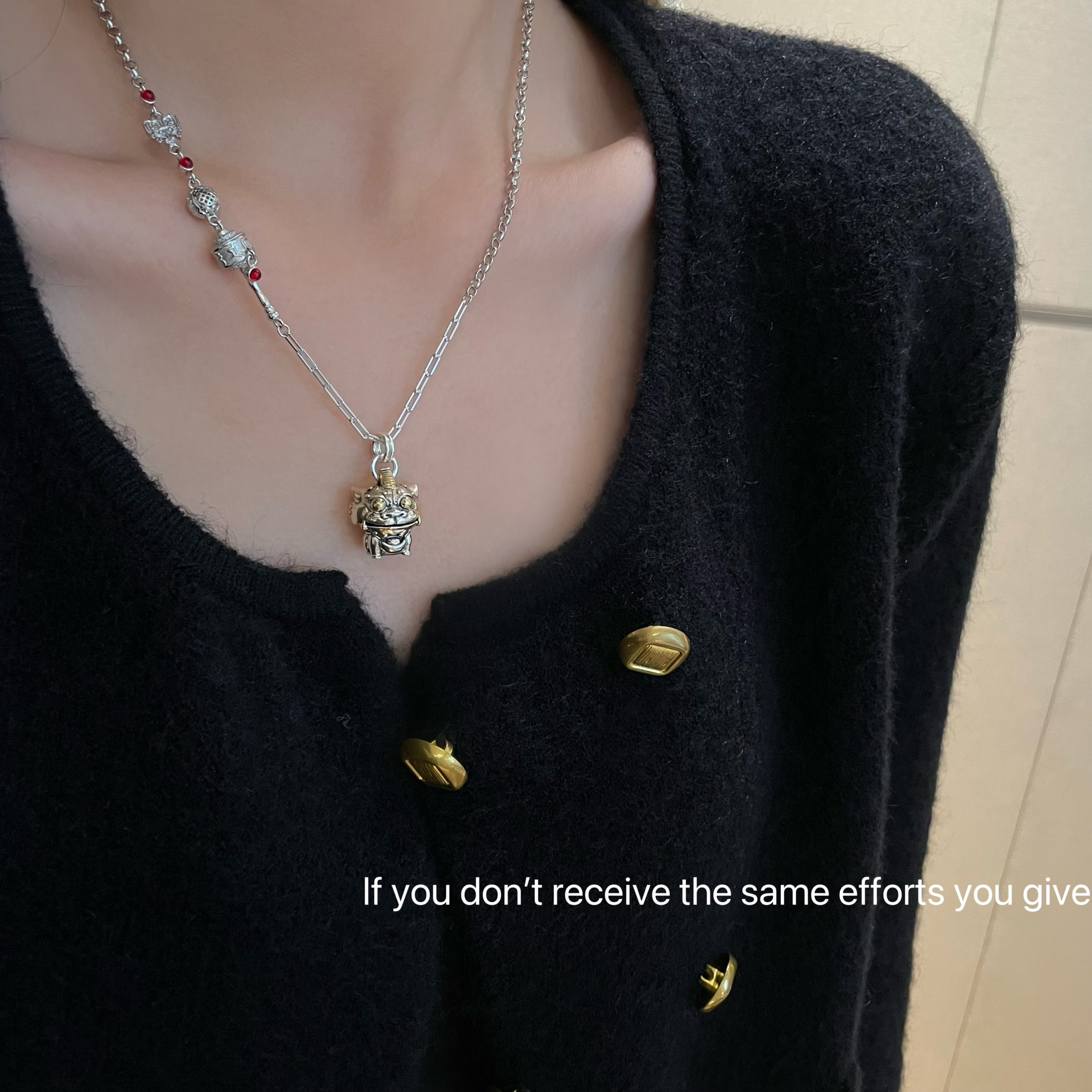 S925纯银吞金兽胸前元宝做旧吊坠复古百搭潮流时尚高级流行小众