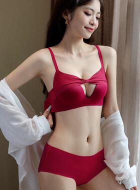 UMA MARA无痕性感红色内衣女小胸聚拢无钢圈本命年结婚新娘文胸罩