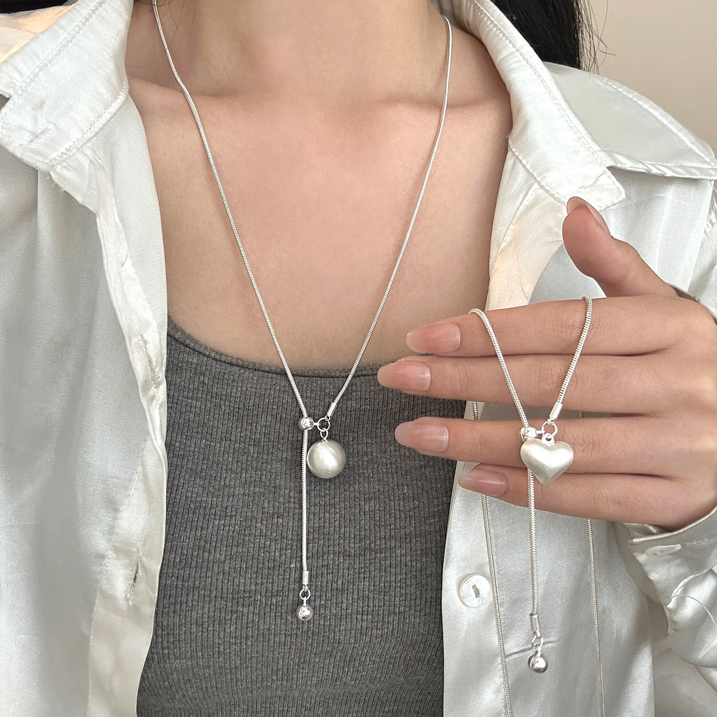 2025新款哑银色拉丝爱心项链