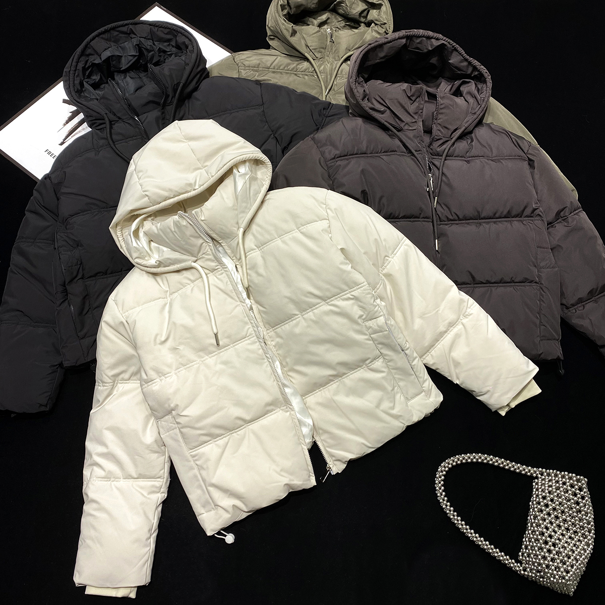 CCA自制小众大牌风保暖短款连帽面包棉服立领带帽加厚棉衣外套女