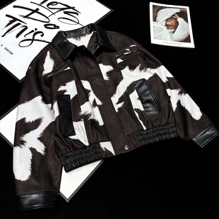 CCA自制美式 夹克收腰外套 街头风设计感奶牛花纹PU皮拼接翻领短款