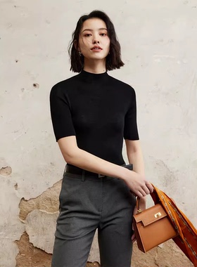 德国扬子纱无缝一体纯羊毛半高领打底衫女2024秋冬新款黑色针织衫